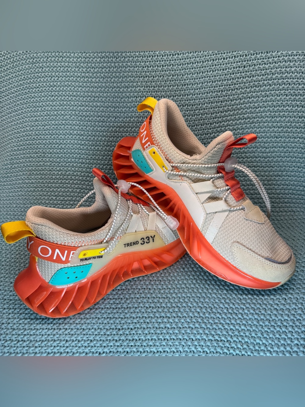 33Y Trend Sneakers Beige Orange Chunky Sole Athletic Shoes Size 40 EU